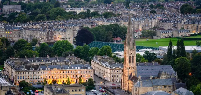 Study engineering in UK for international students